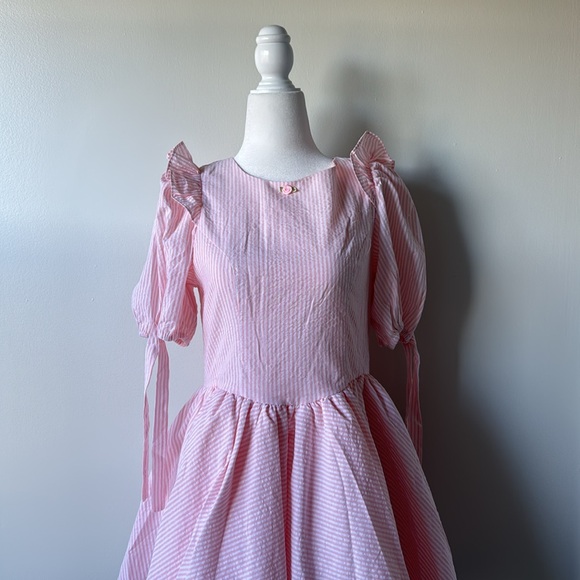 Misscandyholic - Strawberry Milk Tea Smock Dress